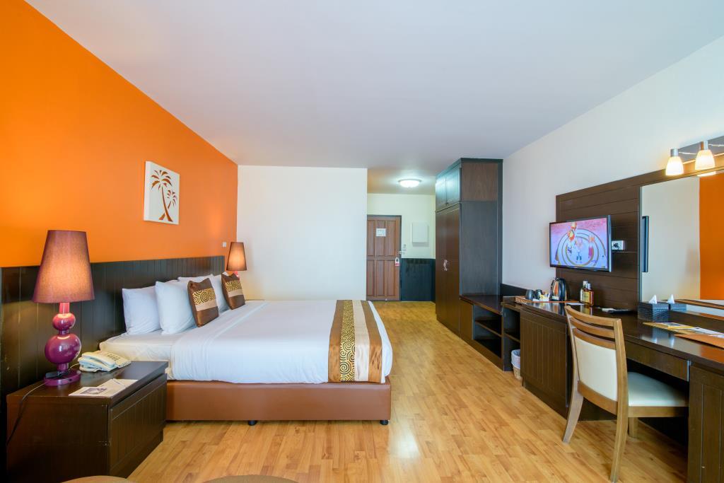 Golden Beach Cha-Am Hotel מראה חיצוני תמונה