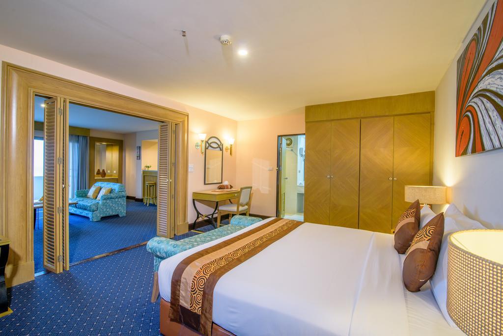 Golden Beach Cha-Am Hotel מראה חיצוני תמונה
