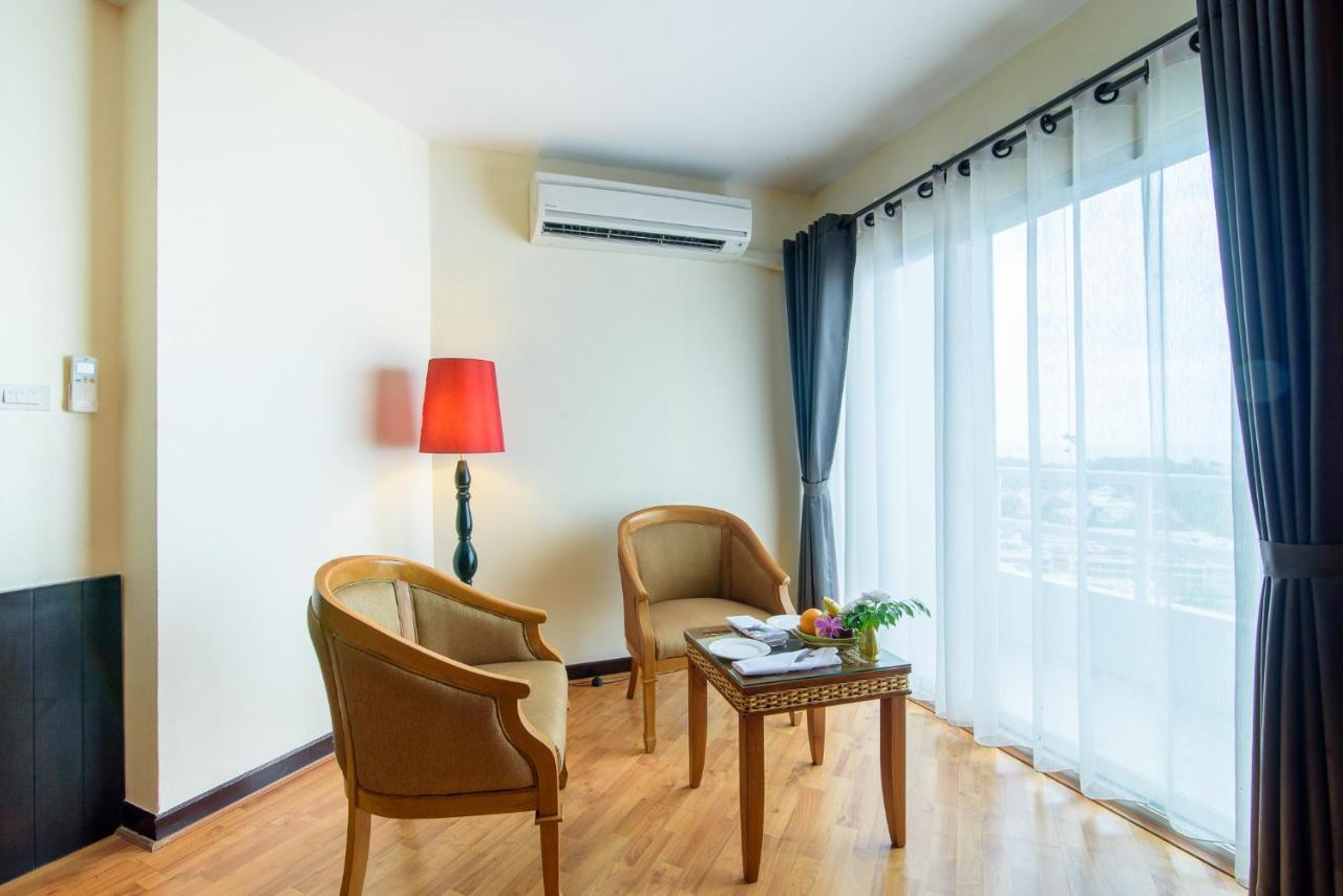 Golden Beach Cha-Am Hotel מראה חיצוני תמונה